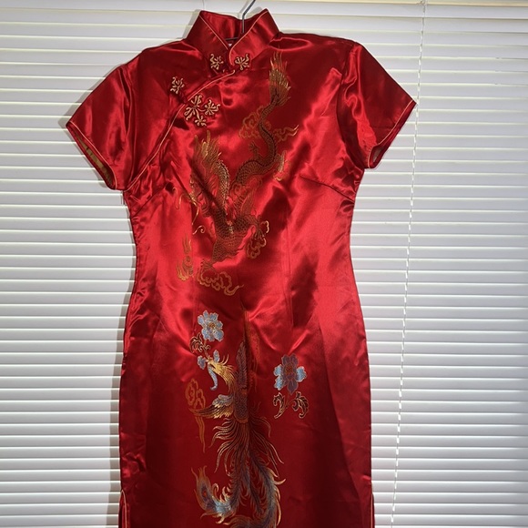 Yan’s Collection Red and Gold Phoenix and Falcon Chinese Dress.  Like new. - Picture 11 of 14
